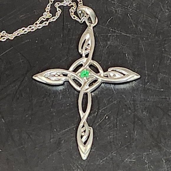 Sterling Silver Celtic Cross Emerald Green Colored Birthstone 19" Chain 925 - Picture 1 of 5